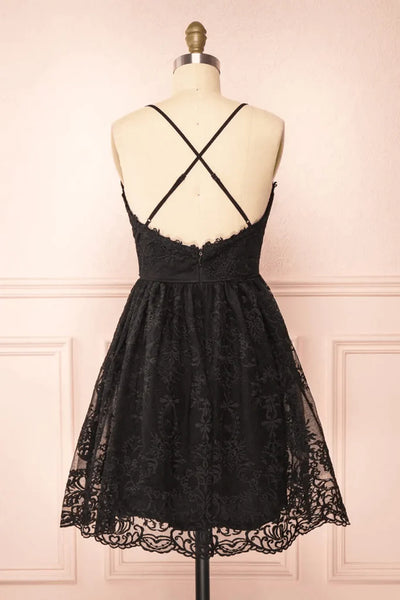 Cute V Neck Black Lace Short Prom Dresses, Black Lace Homecoming Dresses, Short Black Formal Evening Dresses