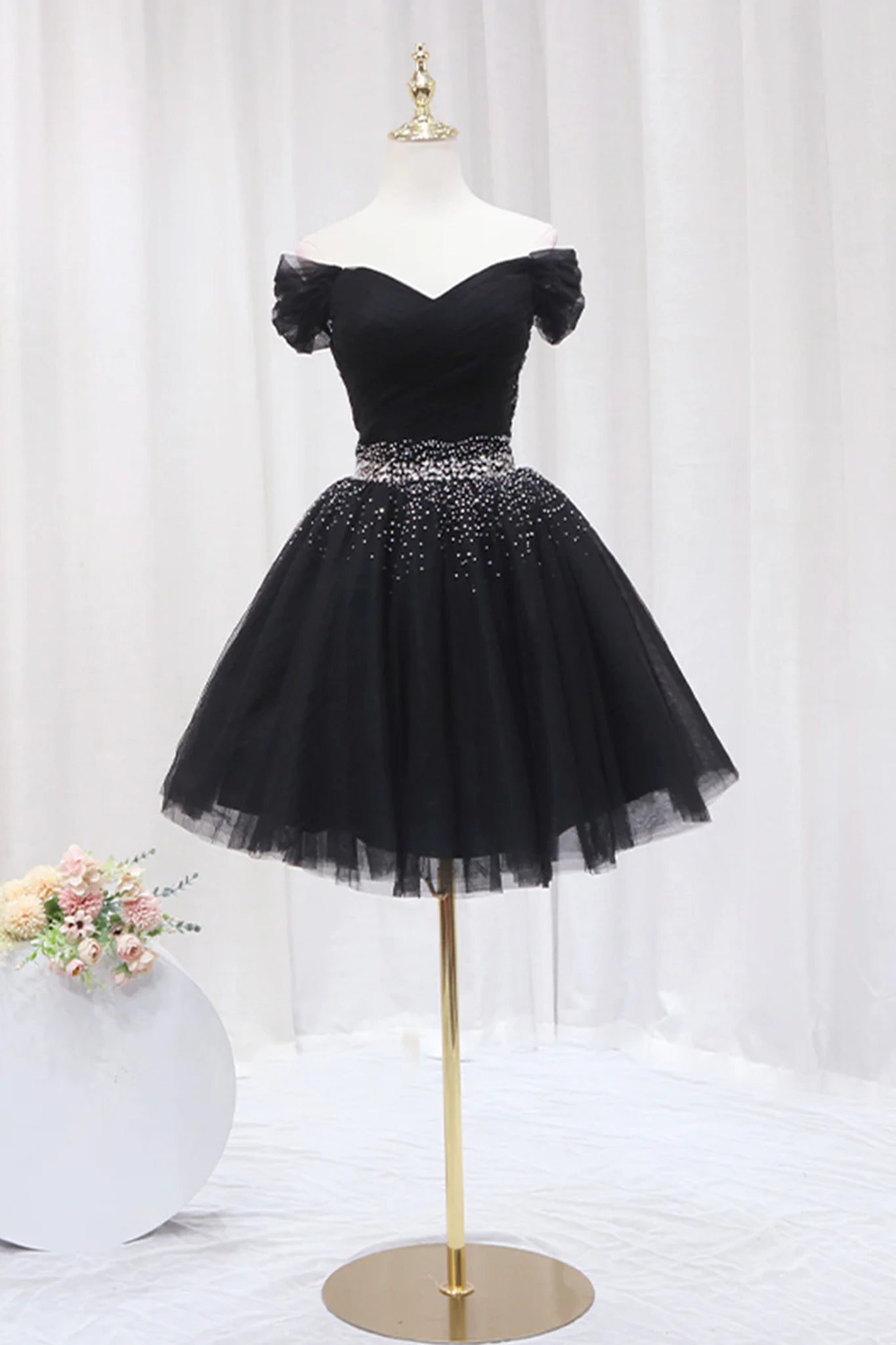 Off the Shoulder Short Black Prom Dresses, Off Shoulder Short Black Formal Homecoming Dresses