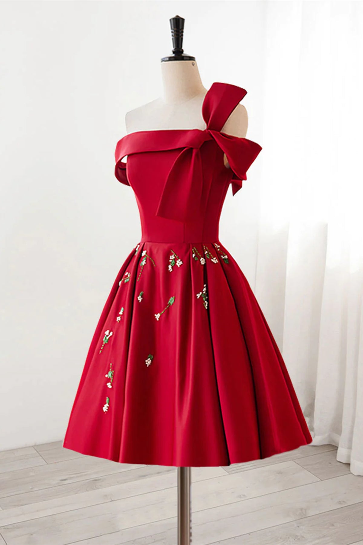 Off the Shoulder Short Burgundy Prom Dresses, Short Wine Red Formal Homecoming Dresses