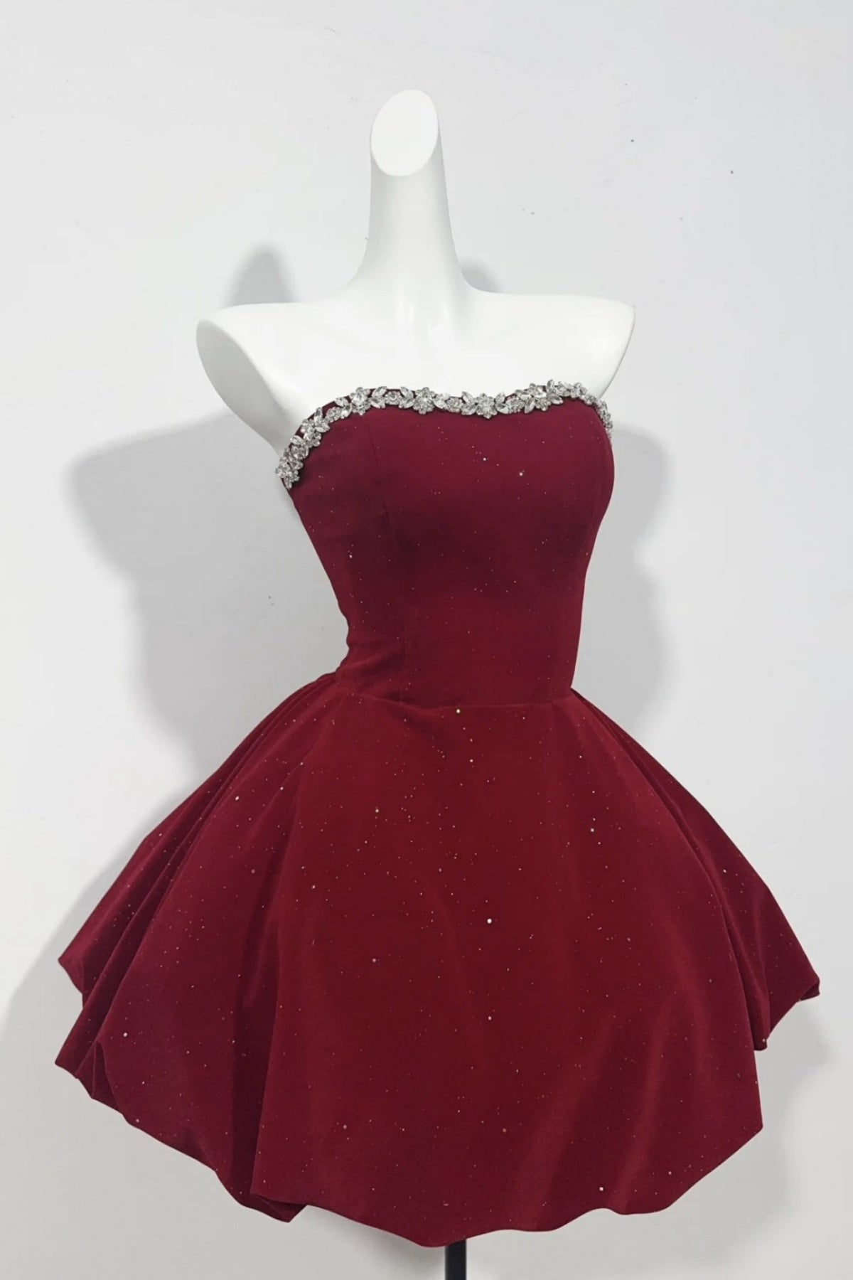 Strapless Short Burgundy Velvet Prom Dresses, Wine Red Short Beaded Formal Evening Dresses