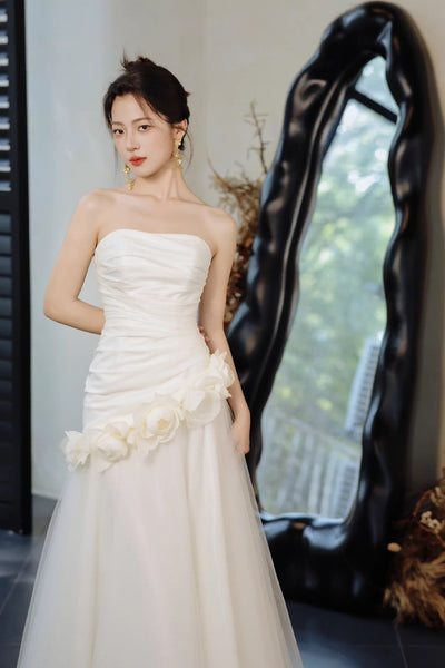 Strapless Wedding Dress with 3D Floral Appliques, Ruched Bodice Tulle Bridal Gown, Minimalist Romantic Wedding Gown