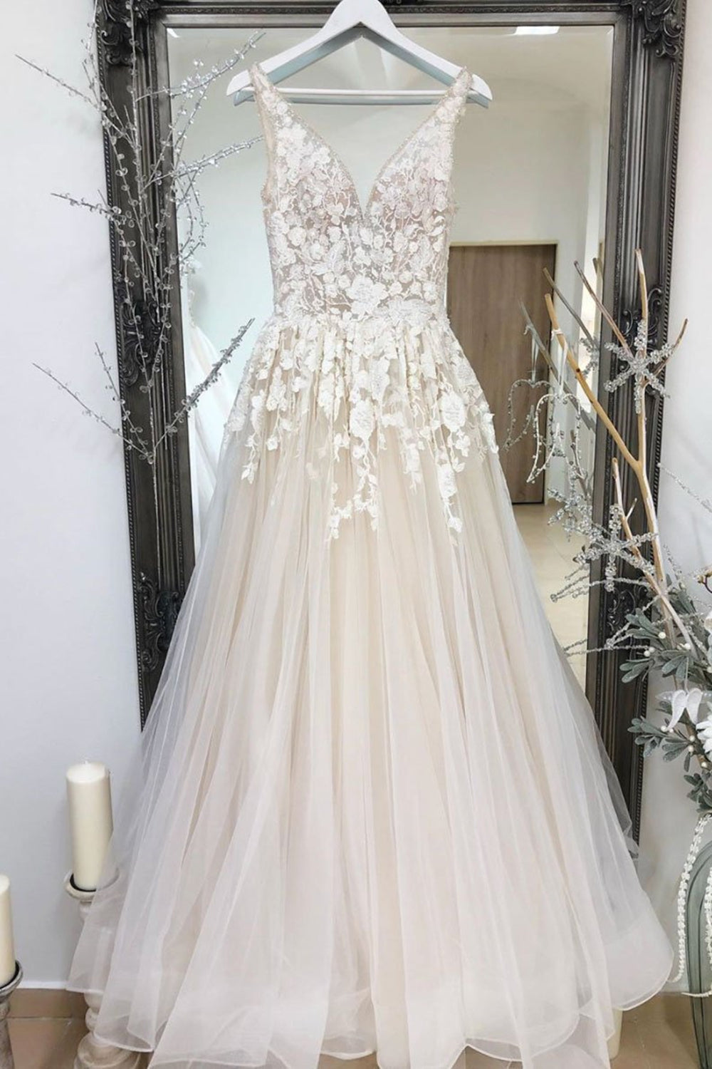 A Line V Neck Champagne Lace Long Prom Dresses, Champagne Lace Formal Dresses, Champagne Evening Dresses EP1341