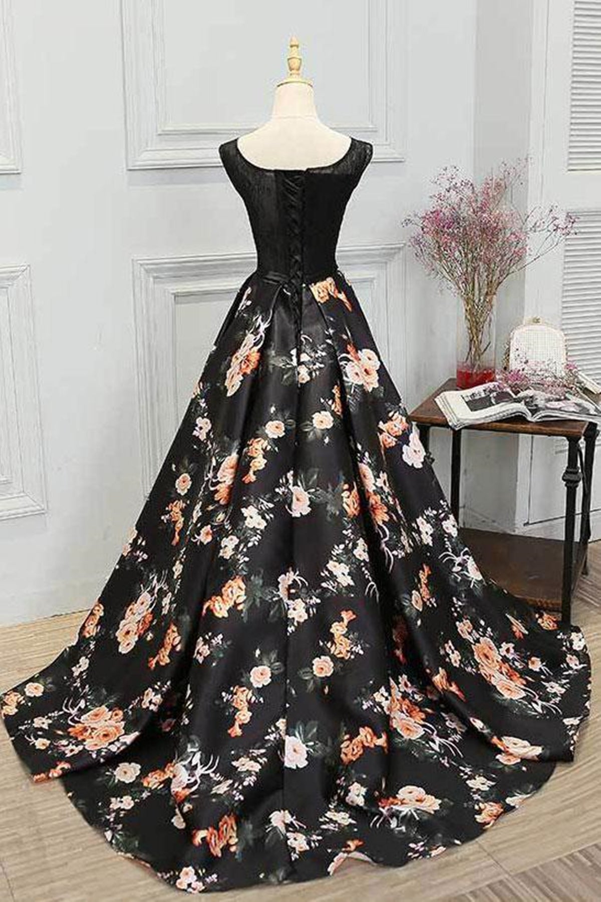 Round Neck Black Floral Lace Long Prom Dresses, Black Lace Floral Long Eip Collection Round Neck Black Floral Lace Long Prom Dresses, Black Lace Floral Long Eip Collection