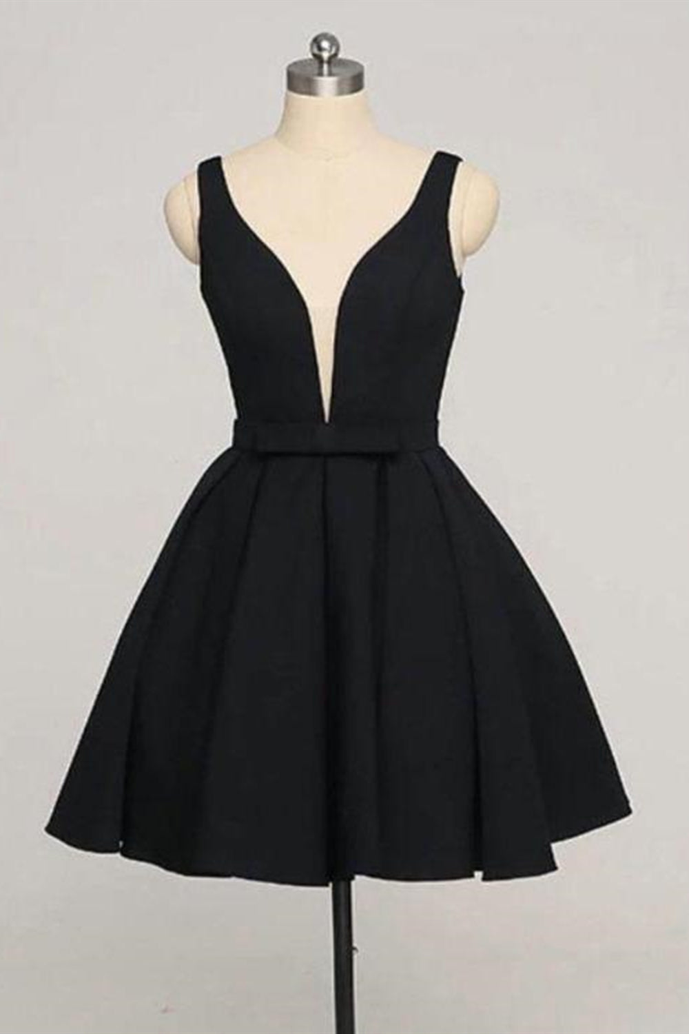 V Neck Open Back Short Black Prom Dresses, V Neck Black Homecoming Dre Eip Collection V Neck Open Back Short Black Prom Dresses, V Neck Black Homecoming Dre Eip Collection